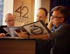 Shawna hamic photo-sting rob and joe mantello 1st day